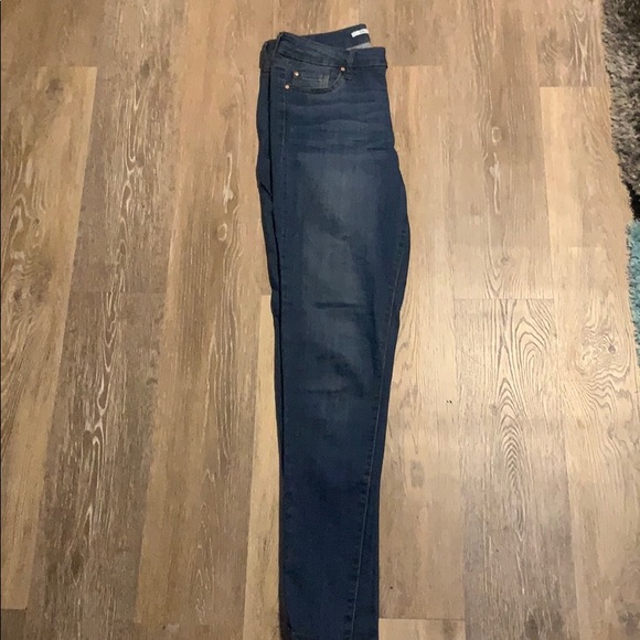 Jeans - Picture 2 of 4